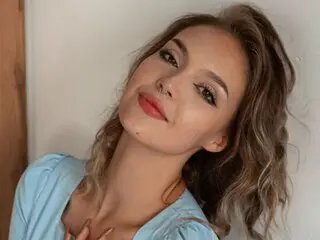 DaliaCollier cam