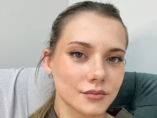 DeniWarren cam