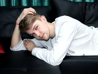 EvanLyons hd